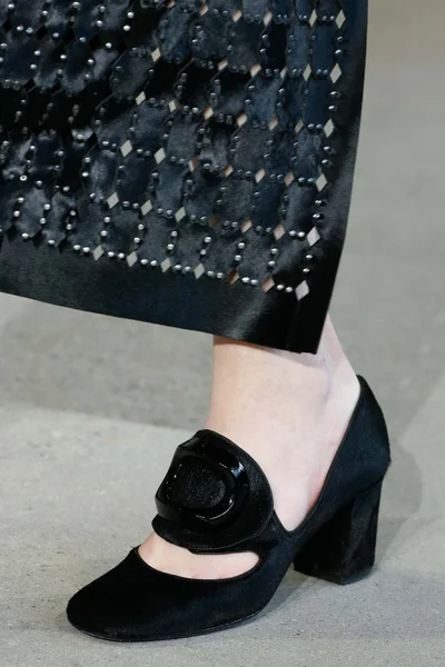 Look 76